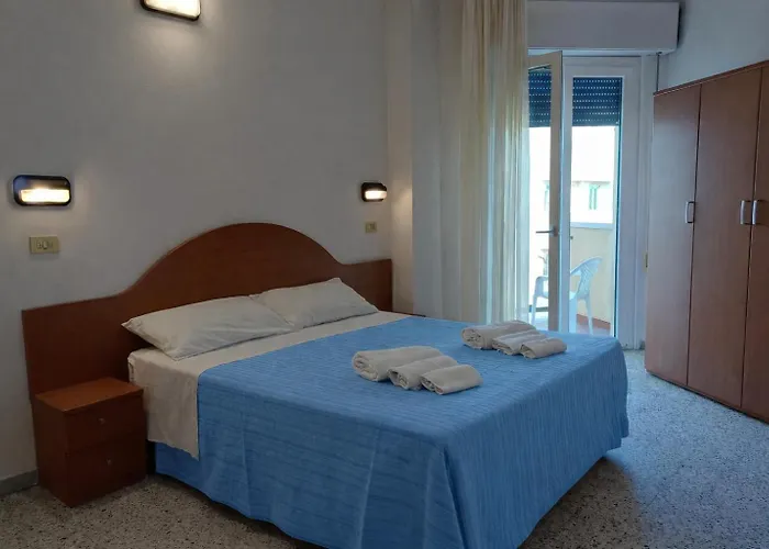 Delfino Hotel 2*